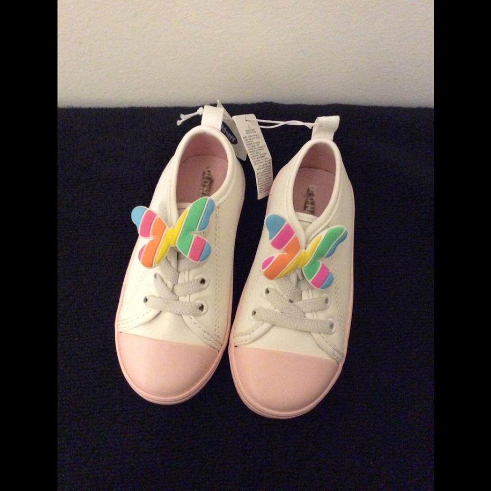 Old navy girl sneakers